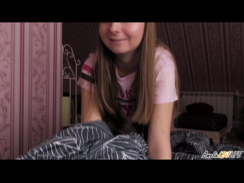 ❤️ Blondie sûget har BFF's djip en krijt cum yn 'e mûle ☑ Moaie porno by wy ❌
