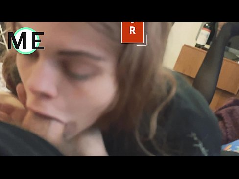 ❤️ Keelpik, skuorde panty en skuorde hakken moai om te moetsjen ☑ Moaie porno by wy ❌